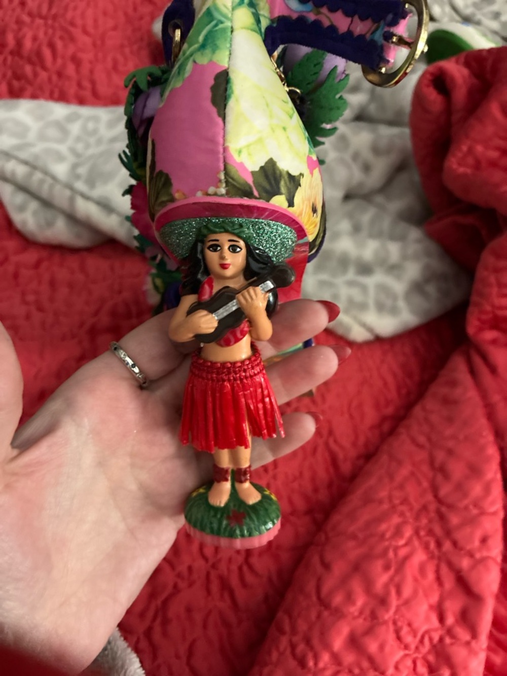 Tiki hula girl sandals - Picture 2 of 7